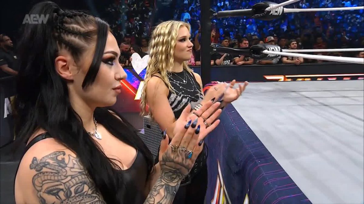 𝑷𝑹𝑰𝑵𝑪𝑬𝑺𝑺 𝑶𝑭 𝑫𝑨𝑹𝑲𝑵𝑬𝑺𝑺.ᥫ᭡ tweet media