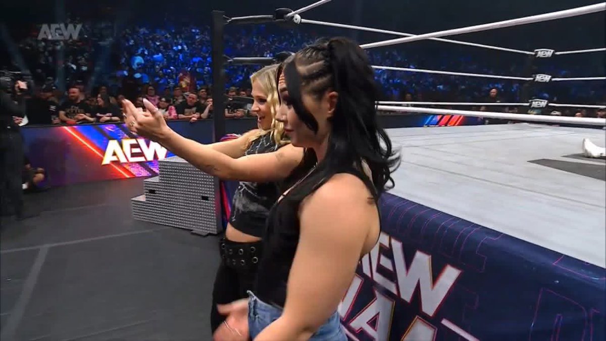 𝑷𝑹𝑰𝑵𝑪𝑬𝑺𝑺 𝑶𝑭 𝑫𝑨𝑹𝑲𝑵𝑬𝑺𝑺.ᥫ᭡ tweet media