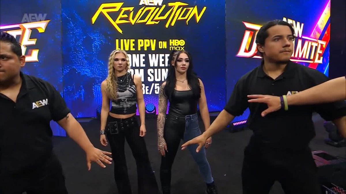 𝑷𝑹𝑰𝑵𝑪𝑬𝑺𝑺 𝑶𝑭 𝑫𝑨𝑹𝑲𝑵𝑬𝑺𝑺.ᥫ᭡ tweet media