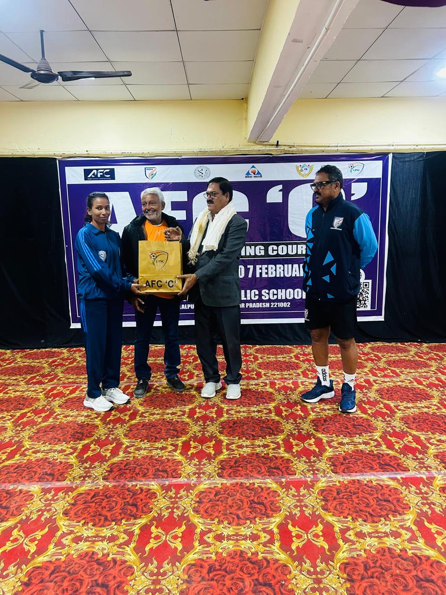 HCLFoundation tweet media