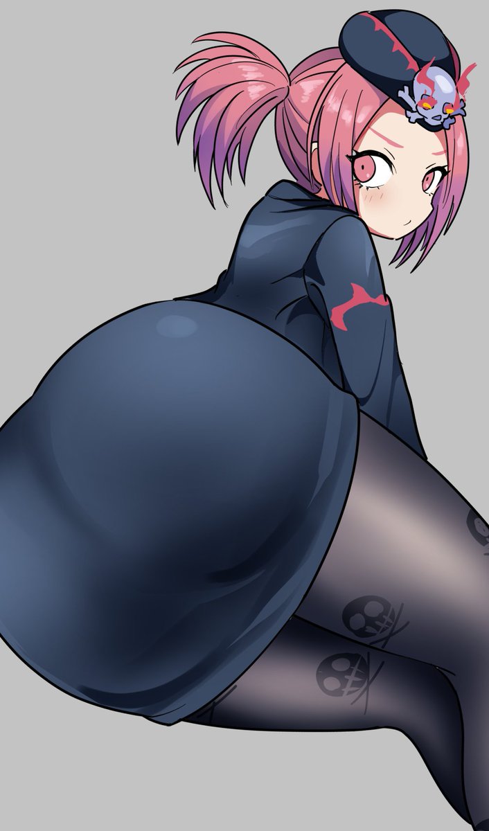 SuccuBusGuide's tweet photo. Its hard to lose sight of her when she's the one guiding the group~ https://t.co/H6o2ll2Sh0