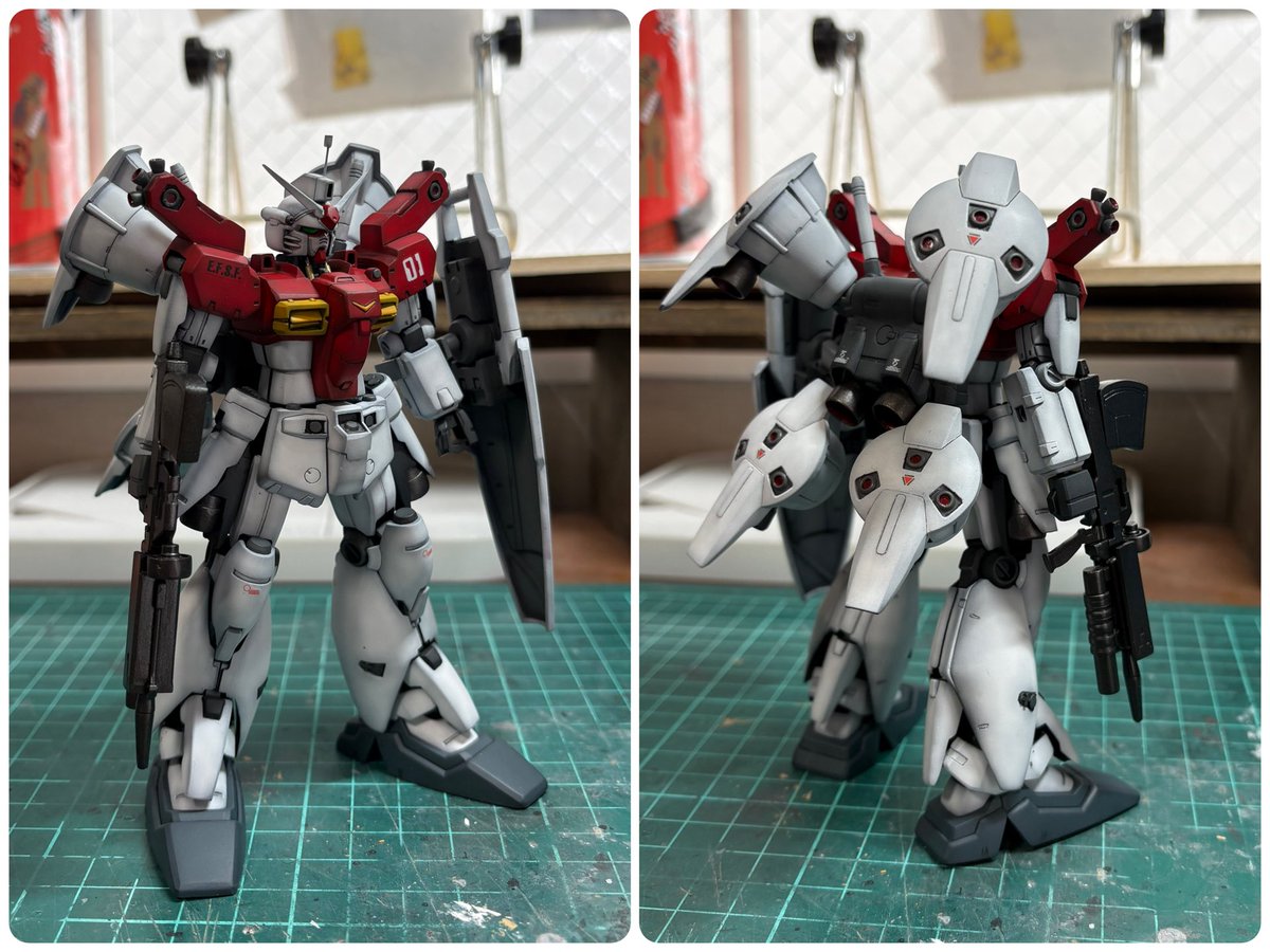 msn_00pilo's tweet photo. HGUC GP01Fb フルバーニアン完成。
各部調整してプロポーション整えて、さらにコアファイターのユニバーサルブースターも付けたり、ビームライフルも盛ってみたり。
オリジナルカラーでグラデーション塗装してみました。
楽しかったです！ https://t.co/Td7mDw0H60