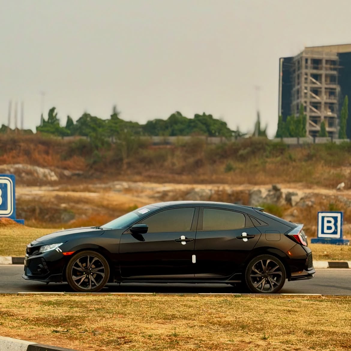 CARsCONNECT tweet media