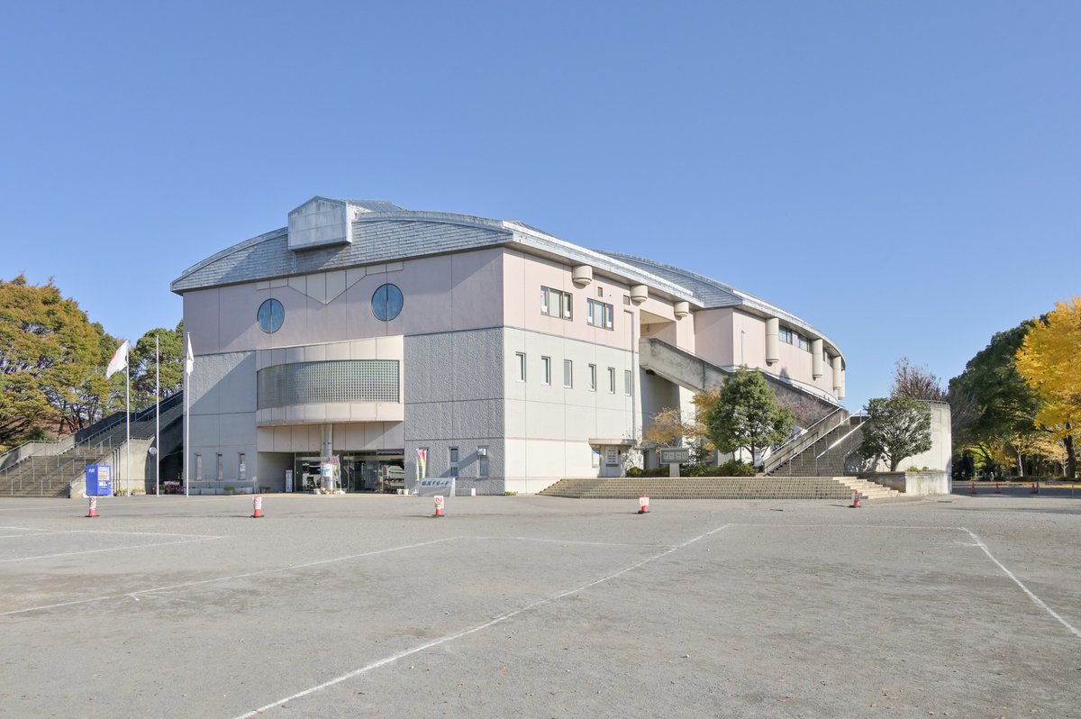 ginga_arena's tweet photo. ＼3月12日（木）はジュニアスケート教室！⛸️／

銀河アリーナで楽しくスケート体験しませんか？
※対象：5歳～中学生

🔰初心者レッスン
⛸フィギュアスケート、スピードスケート指導

🌠【受付】17時30分〜
🌠【実施】18時00分〜19時30分

詳細（https://t.co/PoSzDdriha）

#銀河アリーナ #スケート https://t.co/cBzwhG21mZ