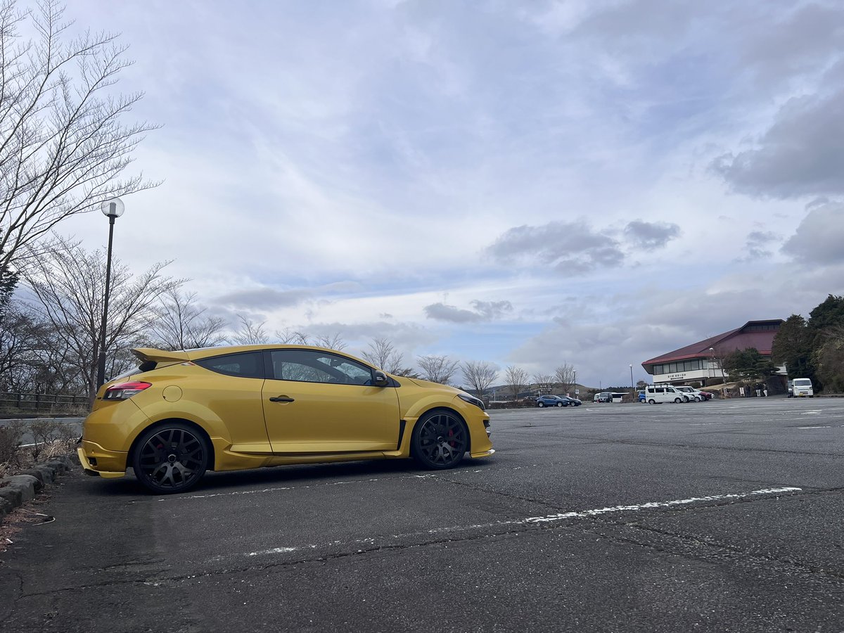 ZumiO@真面目系パリピ tweet media