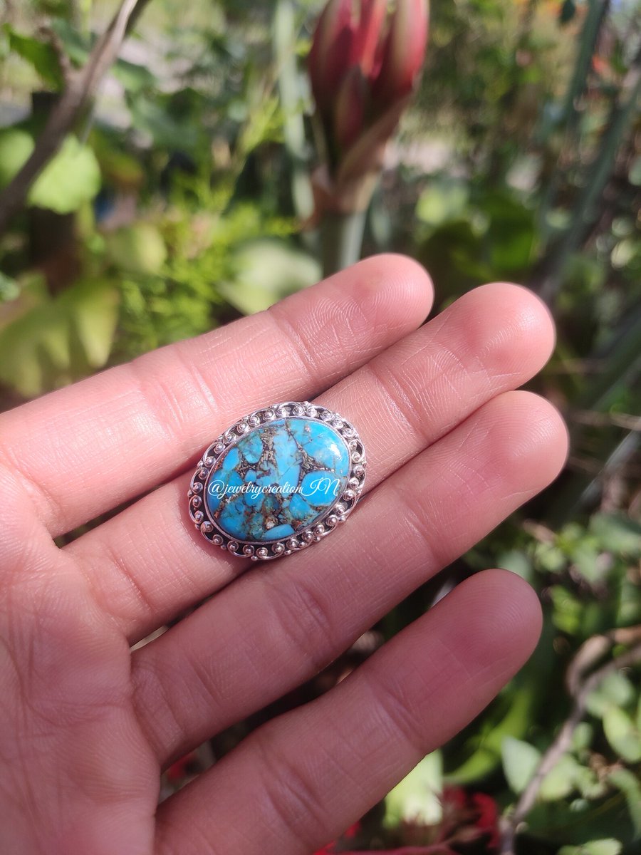 jewelrycreatio1's tweet image. Blue Copper Turquoise Ring,925 Sterling Silver,Designer Ring,Vintage Ring,Big Turquoise Ring,Handmade Ring,Promise Ring,Boho Ring For Gift
Buy At:
etsy.com/in-en/listing/…
#Statementring #Uniquering #Bohochicring #Oxidizedring #Anniversarygiftring #Girlfriendgift #Giftformother