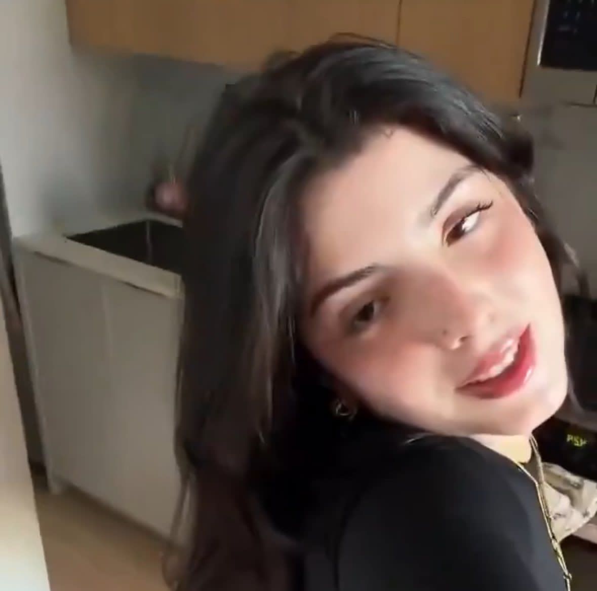 She didn't care for his feelings 🥶 

A Thread 📸