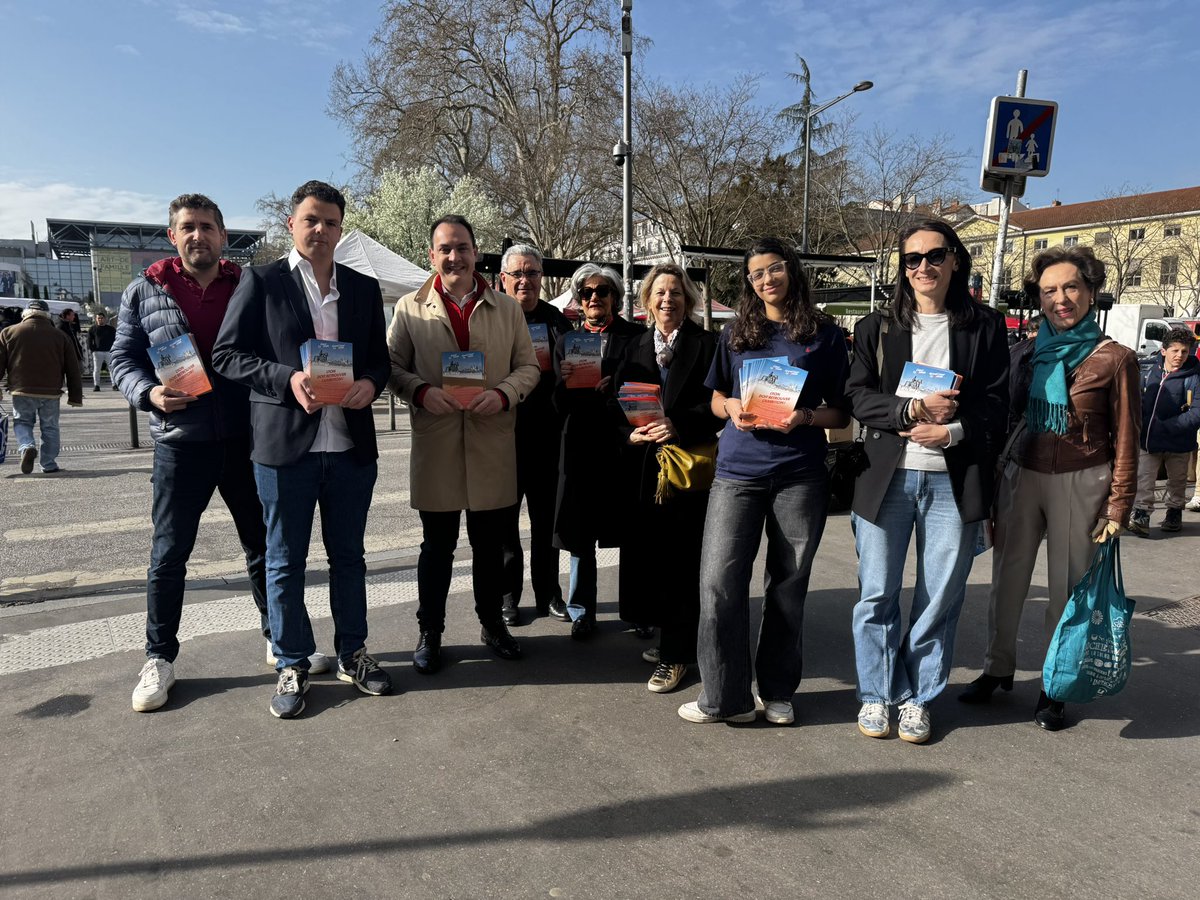 poliver69's tweet photo. Encore un weekend à 200% pour @JM_Aulas 🔴🔵
En Route vers le 15 mars pour Lyon https://t.co/z2jxFMJ4WM