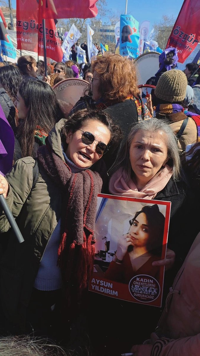 #8MartDünyaKadınlarGünü
#8Mart #FeministGeceYürüyüşü