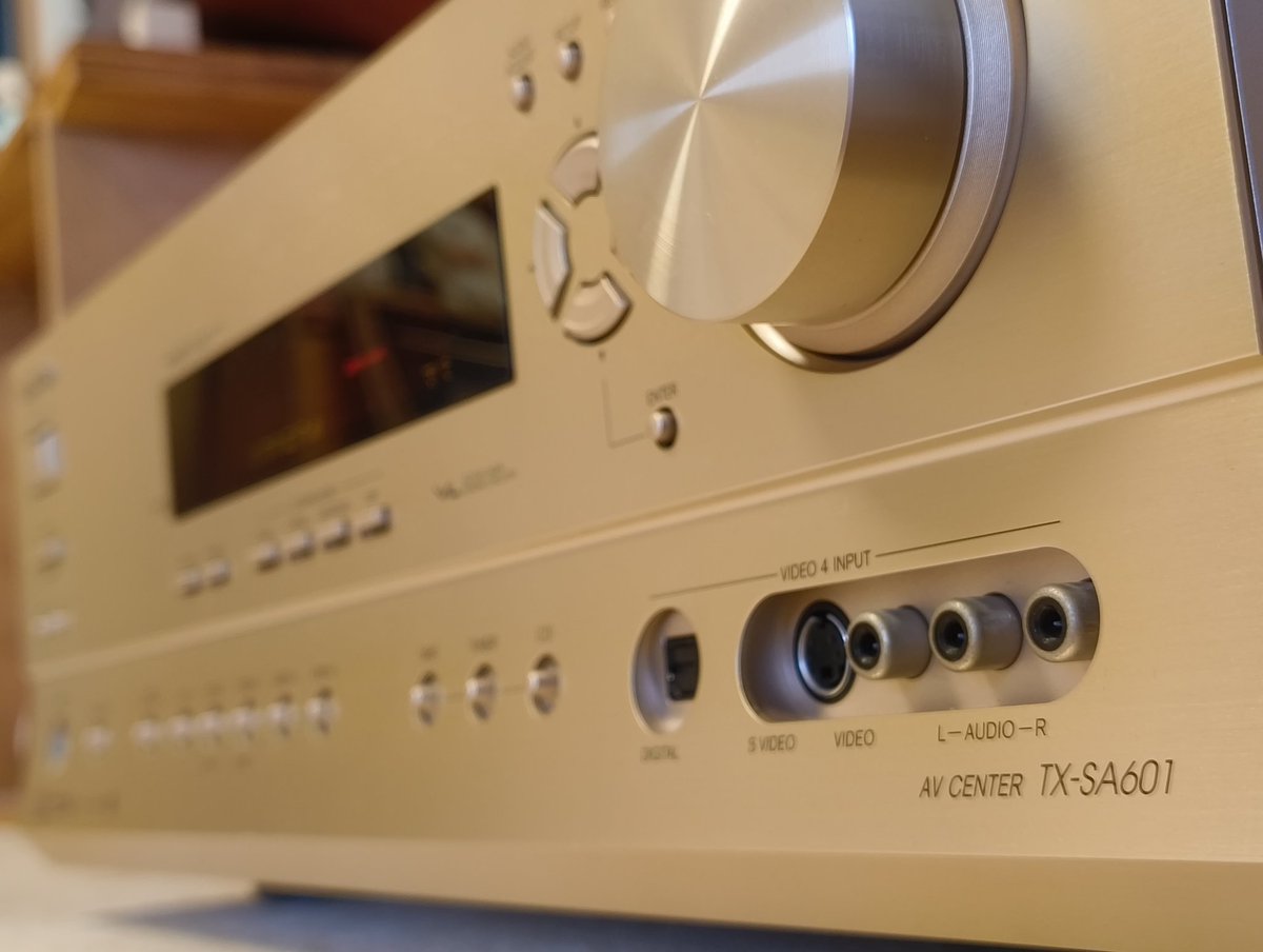 ONKYO　オンキョー　AVアンプ　TX-SA601 楽天市場】【中古】ONKYO オンキョー TX-SA601 6ch AVサラウンドアンプ