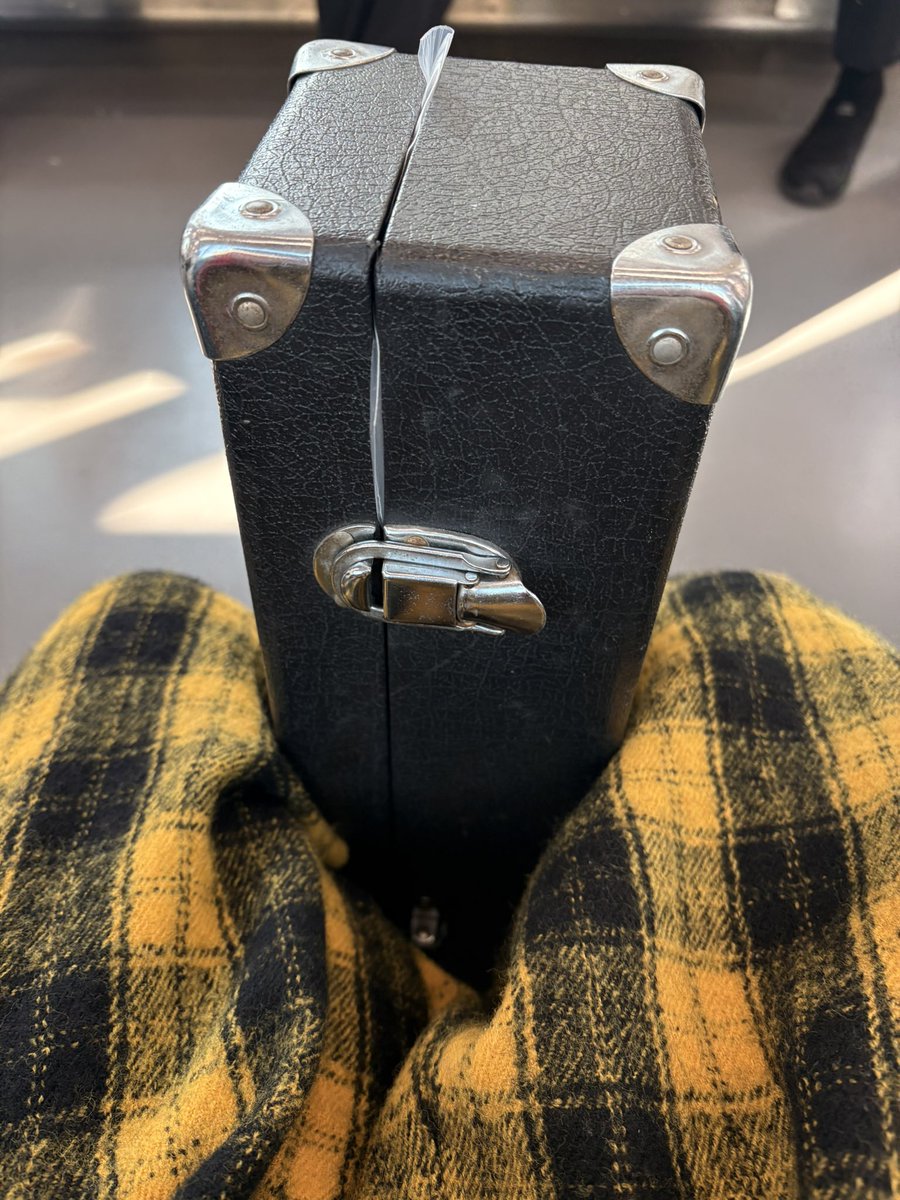 諸事情あり３０年ぶりくらいに修理屋さんへ