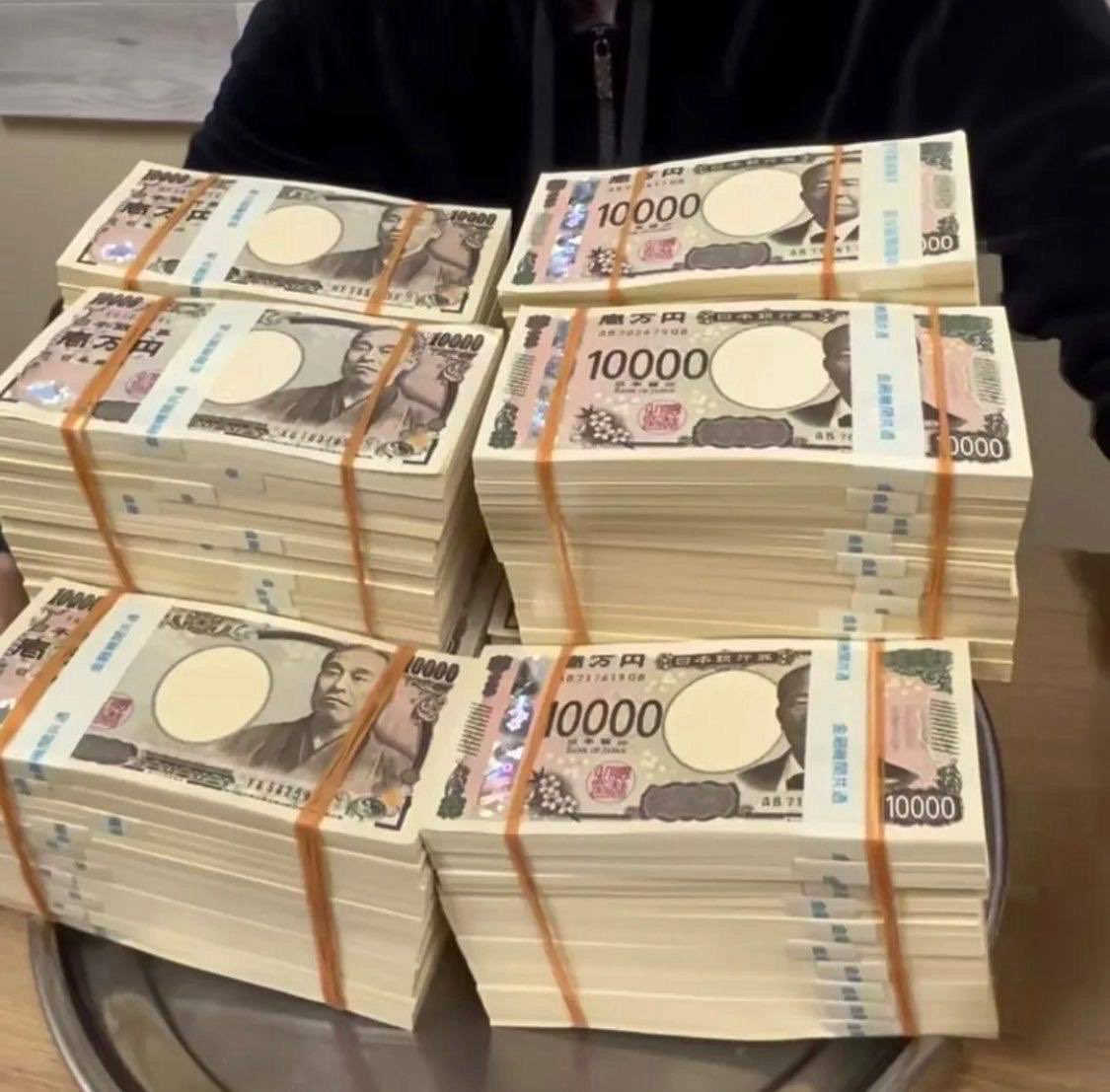 cryptolovers47's tweet photo. 本日のスペシ���ルギフトは本物です。

このオファーは、まだギフトを受け取っていない方のみ対象となります。

ご希望の金額をお気軽にお知らせください。

お一人様100万円から1,000万円まで。

必要な手続きを完了するだけです。

お支払いは銀行振込のみとなります。 https://t.co/AlAiX9kTFV