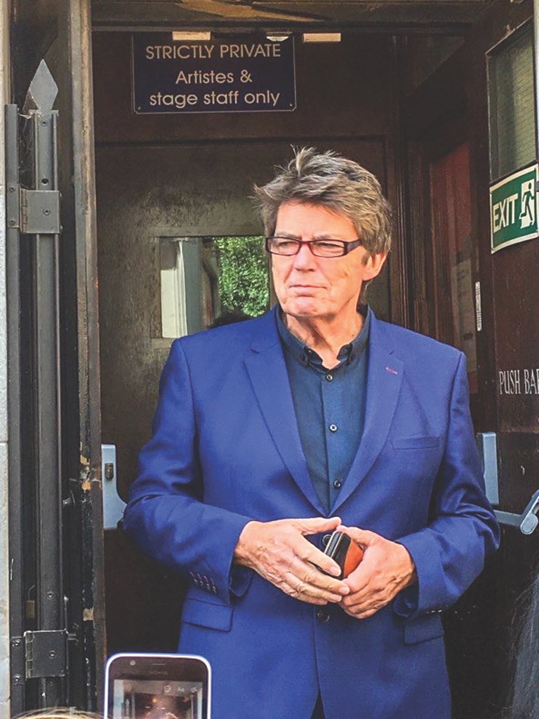 Mike Read tweet media