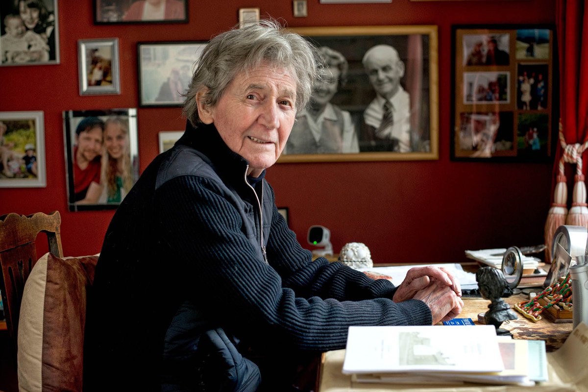 Jane Davis tweet media