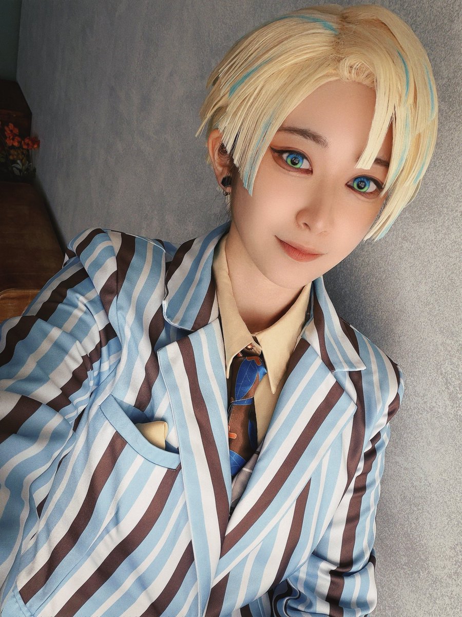 ※cos 

眠らせに眠らせたお衣装で撮影行ってきました✨
多分1年振りくらいの🐝🤣です笑