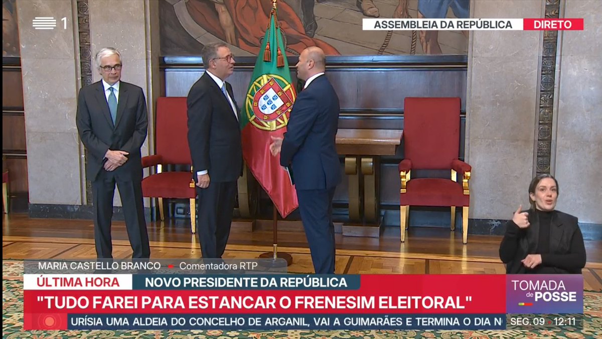 Walker_5530's tweet photo. Agora na TV Portuguesa 🇵🇹 | 12h11

RTP1 > #PosseDoPresidente 
SIC > #CasaFeliz
TVI > #DoisÀs10 (Publicidade)
CNN PT > #PosseDoPresidente https://t.co/sX0WwKQF6U