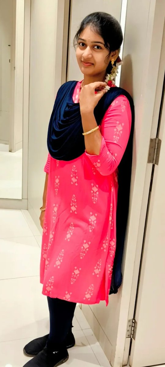 insta_modelz's tweet image. #Pooja 💗🖤

#samantha #sreeleela #rashmika #meenakshichaudhary #rukminivasanth #malavikamohanan #kalyanipriyadarshan #krithishetty #bhagyashriborse #nidhhiagerwal #priyankamohan #poojahegde #mamithabaiju #jananayagan #kritisanon #mrunalthakur #nayanthara #kiaraadvani #trisha