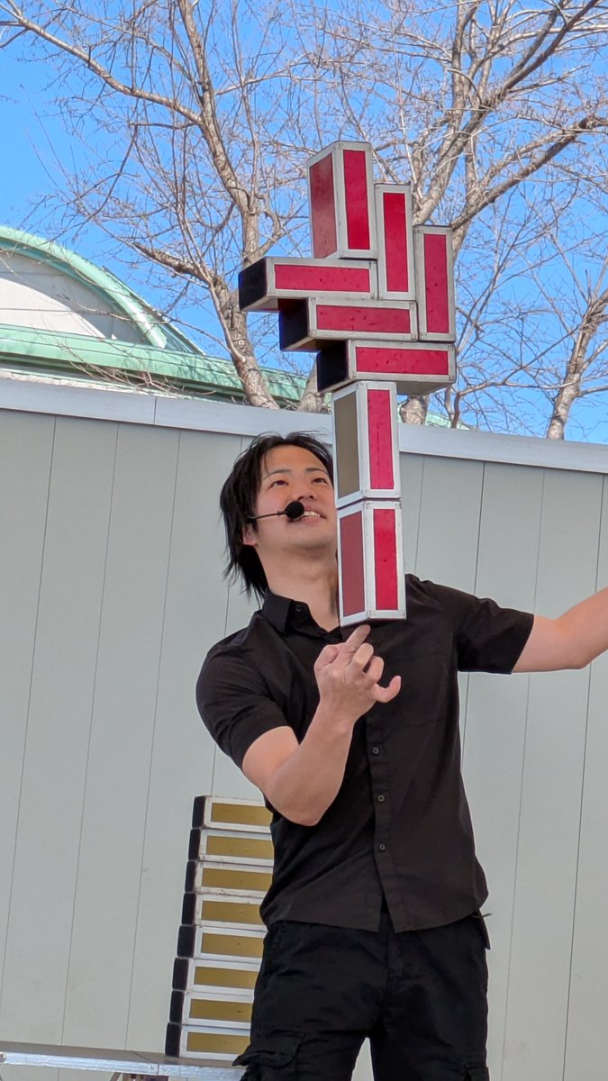 megkaito's tweet photo. 風強かったし、日陰で寒かった１回目
到着遅くなって、間に合わないかなと思ったけど、間に合ってよかった

強風の中でも技はきめるまさきちさん https://t.co/YQFFi3gPqj