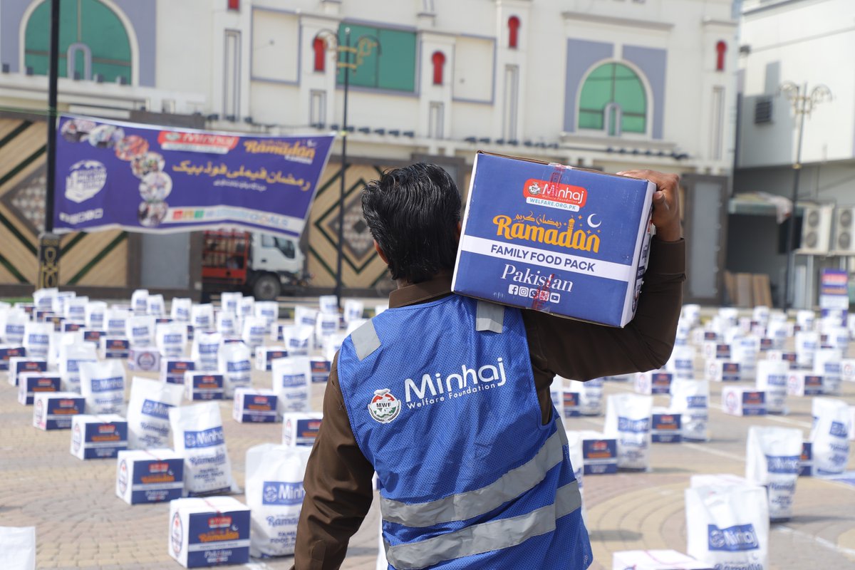 MWF_Pakistan's tweet image. رمضان المبارک کی برکتوں کے ساتھ منہاج ویلفیئر فاؤنڈیشن کی جانب سے بھوپالا، سیالکوٹ میں مستحق اور نادار خاندانوں تک فیملی فوڈ پیکس ان کی دہلیز پر پہنچائے گئے۔

welfare.org.pk 

#MWF #Charity #Donation #Rashanpack #foodpacks #ramadan