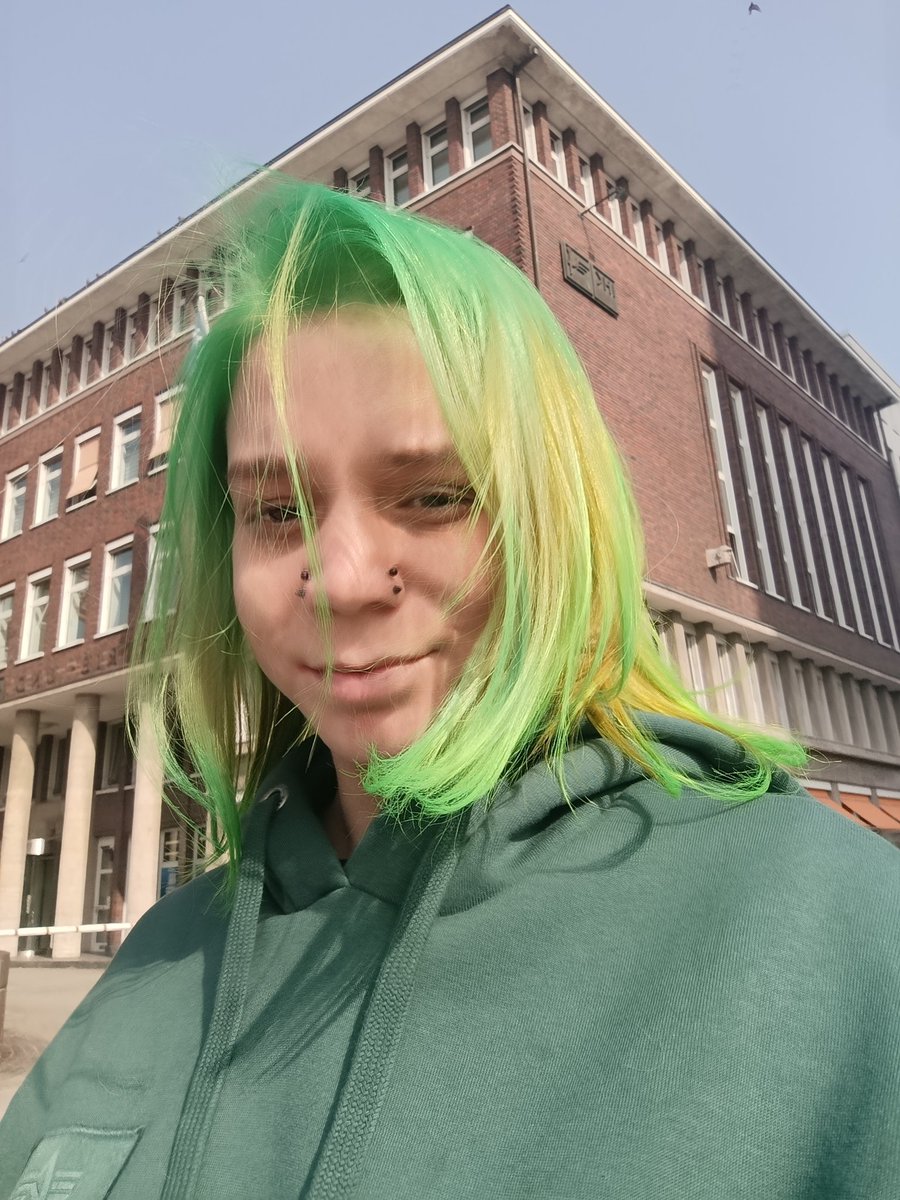 Durchgeficktes Eichhörnchen 🐿️🏳️‍🌈 tweet media