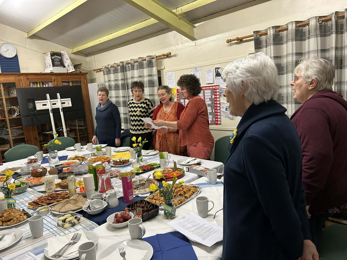 Merched y Wawr tweet media