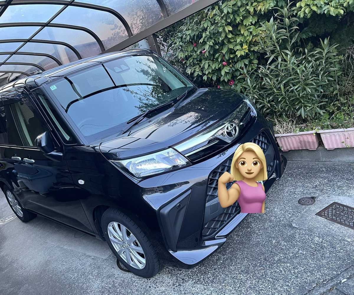 miyaER34's tweet photo. 今朝と今😂
良いのが撮れて良かった👍

ヤリスは新品の心臓から血液が漏れ出てるのでDに入院中
やはりやってくれるね笑
クーラントもそこらじゅうついてるけどこれは載せ替えの時の不始末なのだろうか？ https://t.co/BxJPmEVppS