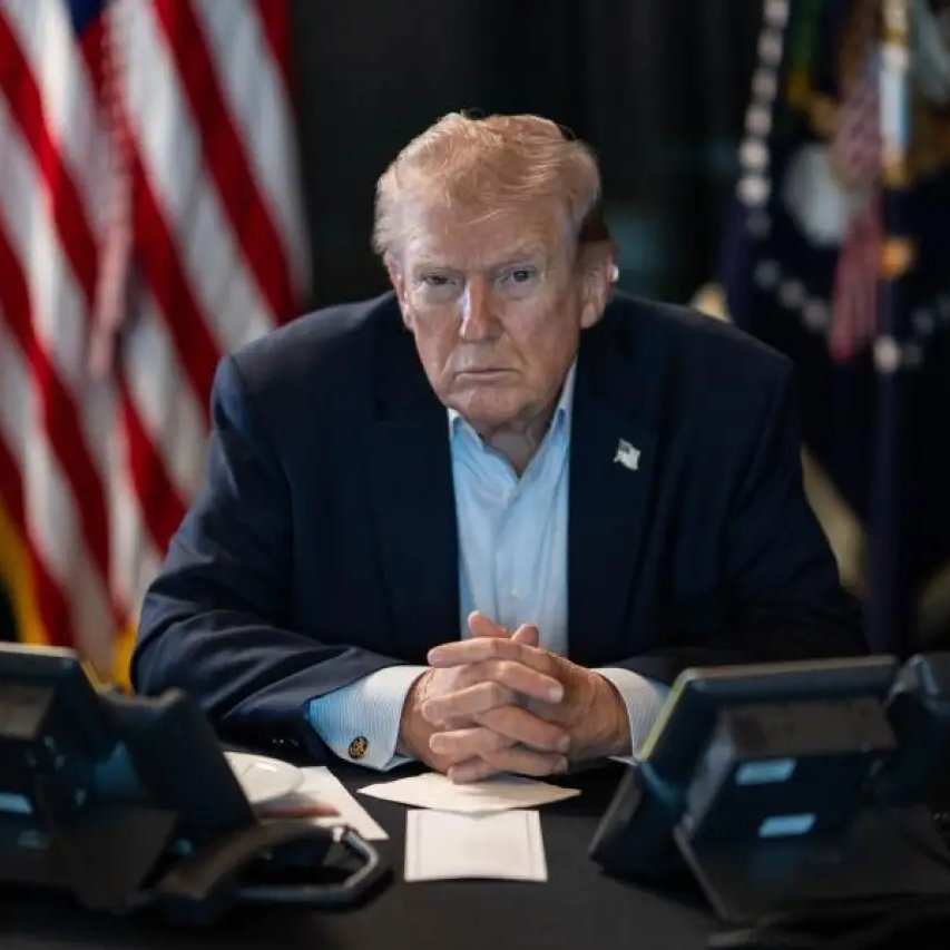 ww3mediaa's tweet photo. 🔴Amerikalılar, internet üzerinden Trump’ın en küçük oğlu Barron Trump’ın askere alınarak İran’da savaşa gönderilmesi çağrısında bulundu.

- Bild https://t.co/3GSXCI2WCk