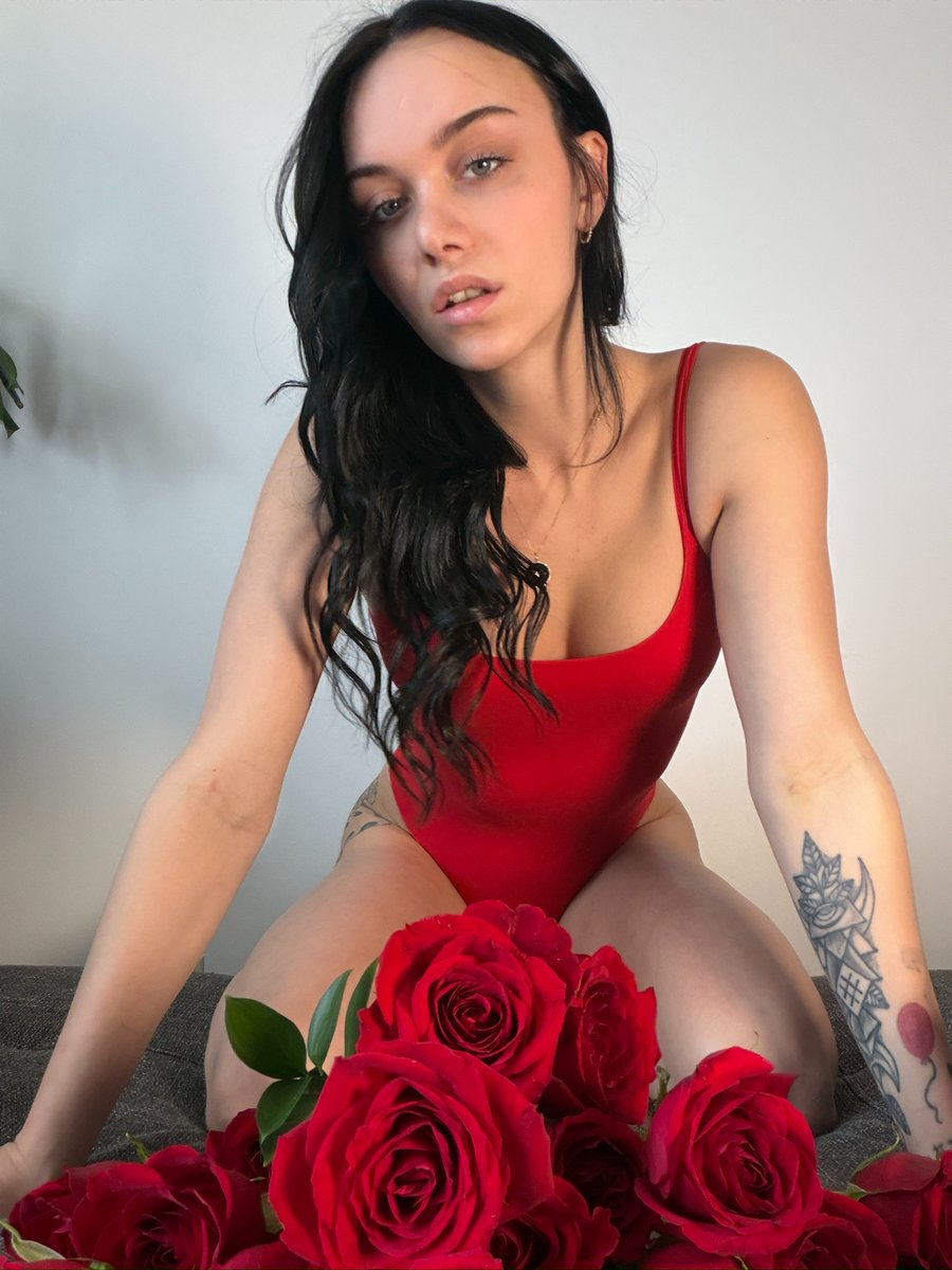 Olivia 🏳️‍⚧️ tweet media