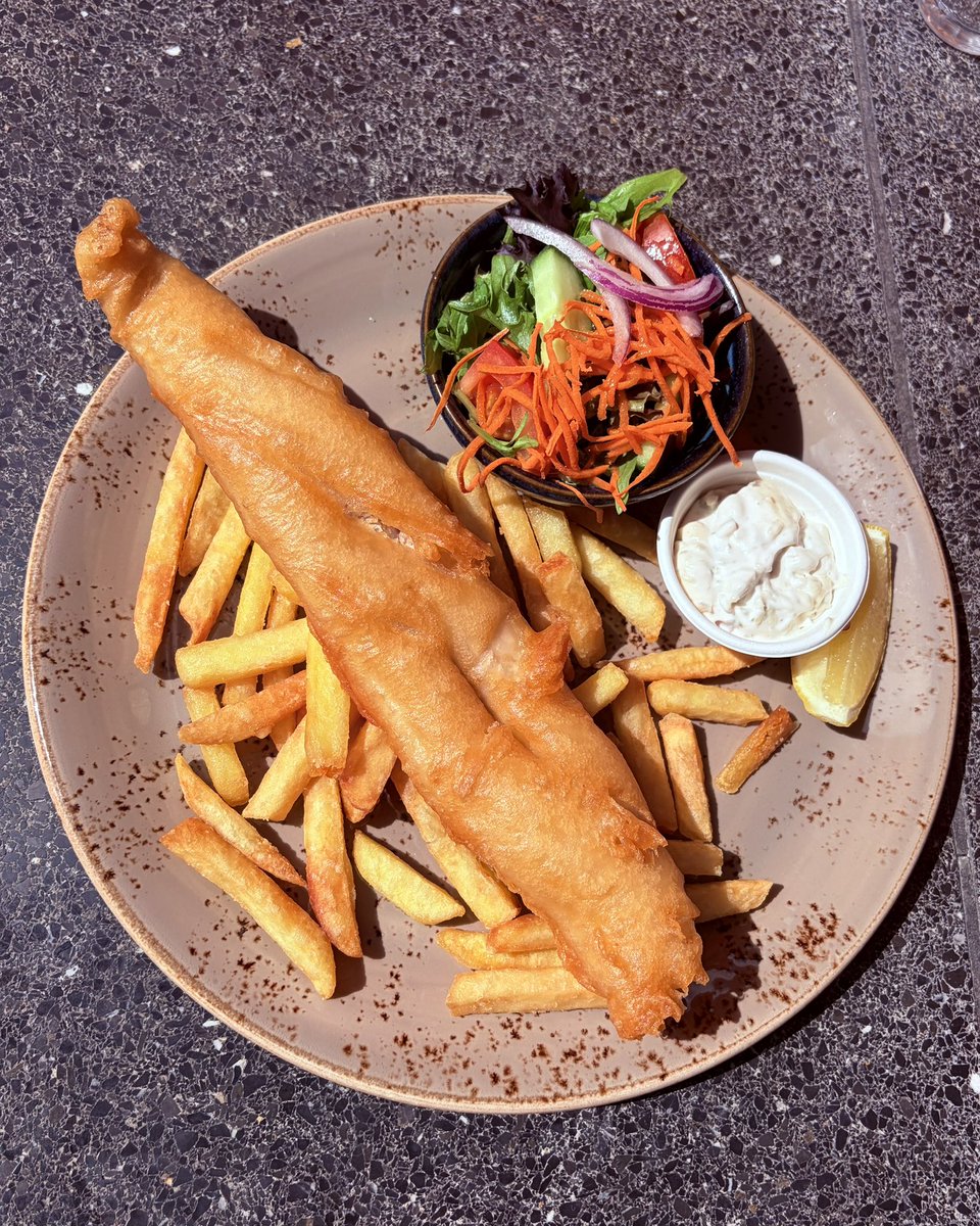 Tomás Slafer tweet media