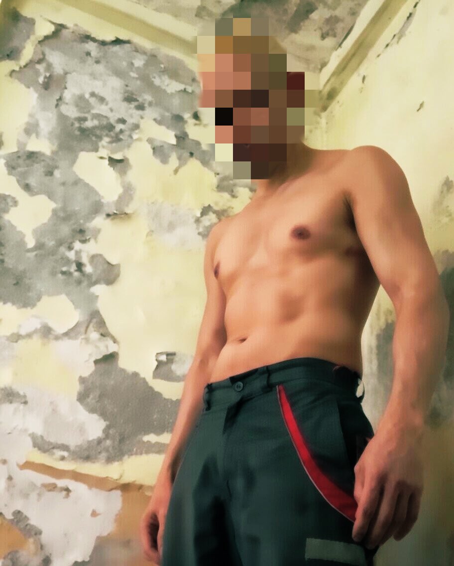 jacetxxx's tweet photo. 今日送貨時無意間發現了無人的舊樓… https://t.co/FF48mI7pri