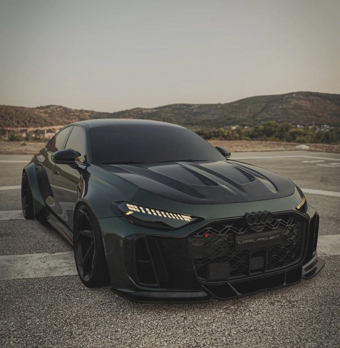 carpxrnpicx's tweet photo. RS5 https://t.co/BsBW6oxGZf