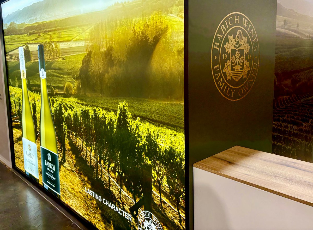 Minerva Exhibitions tweet media