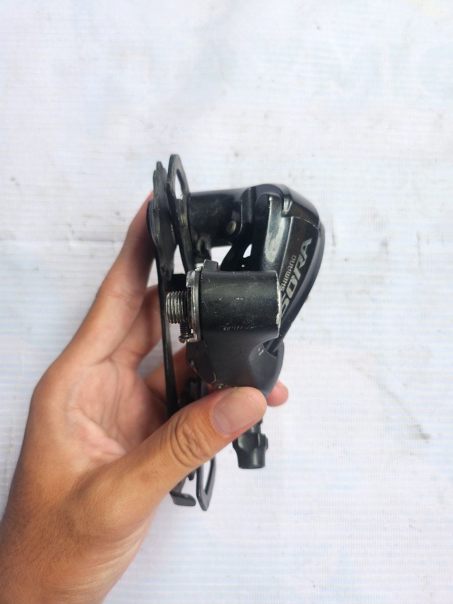 Islan Hata tweet media