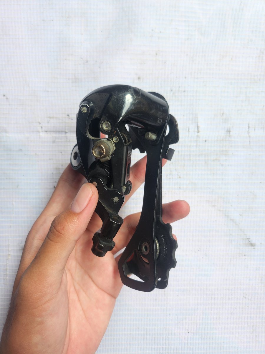 Islan Hata tweet media