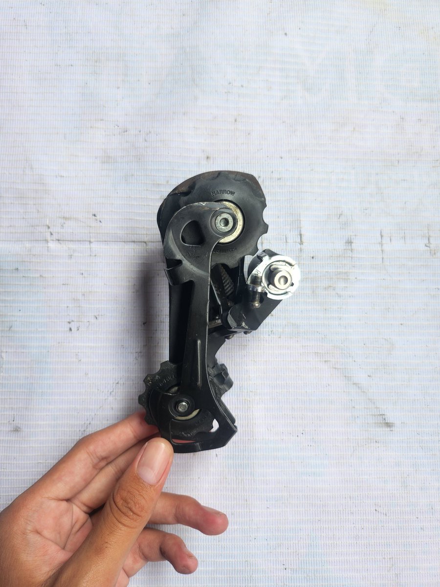 Islan Hata tweet media