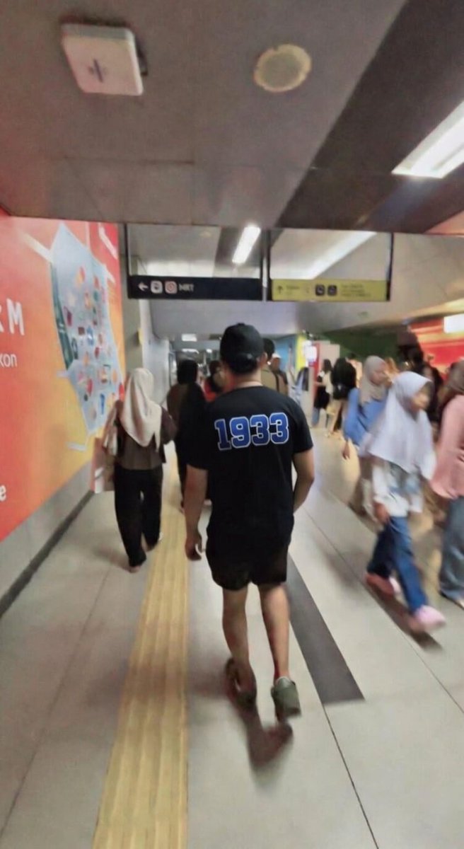 𝐜𝐚𝐜𝐢𝐧𝐠 tweet media