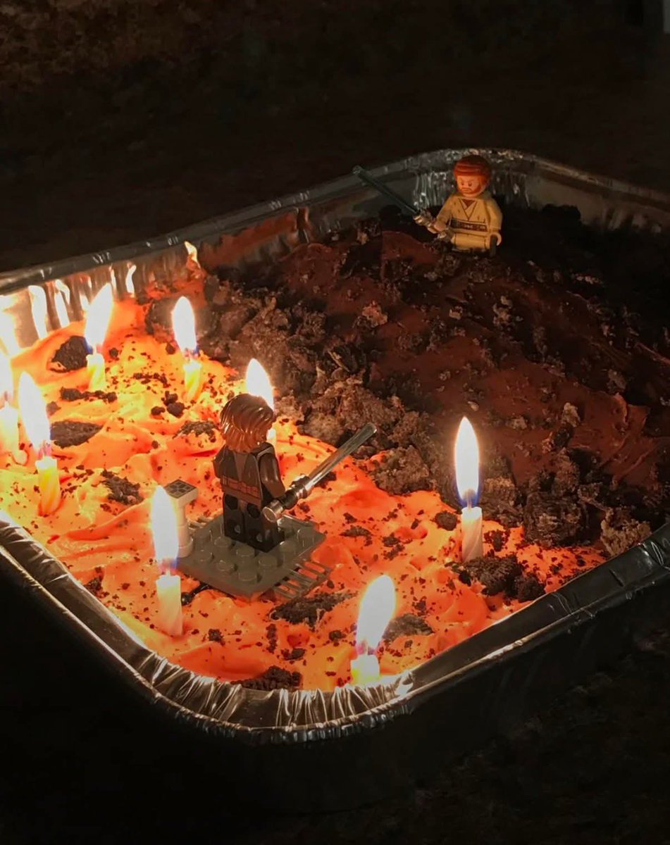 Lucas Star Wars Girl tweet media