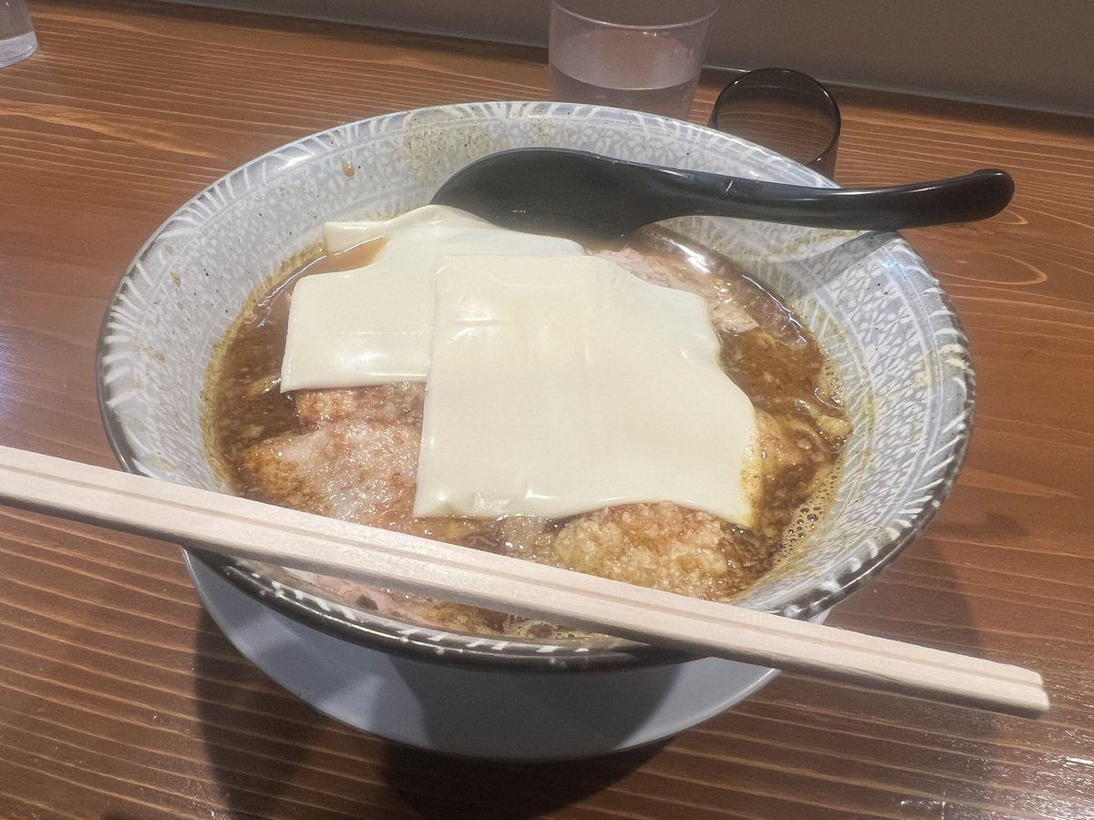 もち tweet media