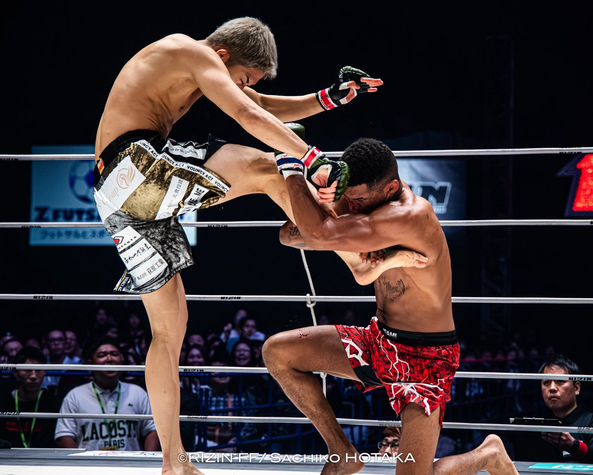 K_MMA24's tweet photo. RIZINは最高 #RIZIN52 https://t.co/JgsbxckC5d
