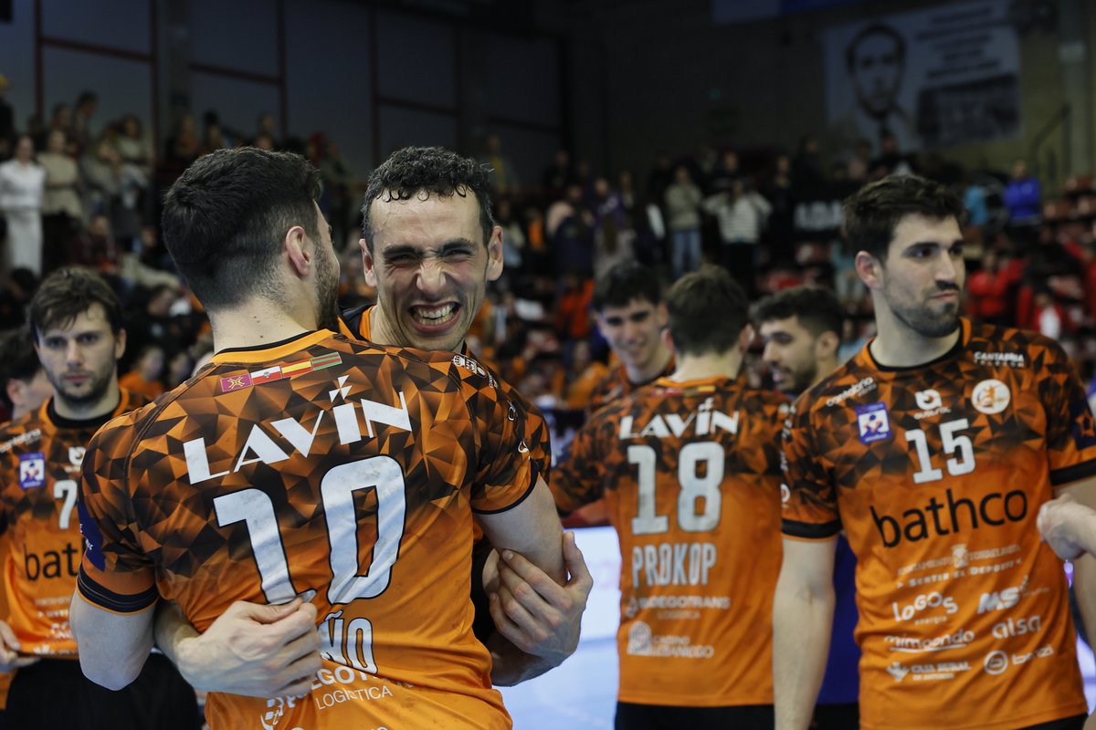 Bathco Balonmano Torrelavega tweet media