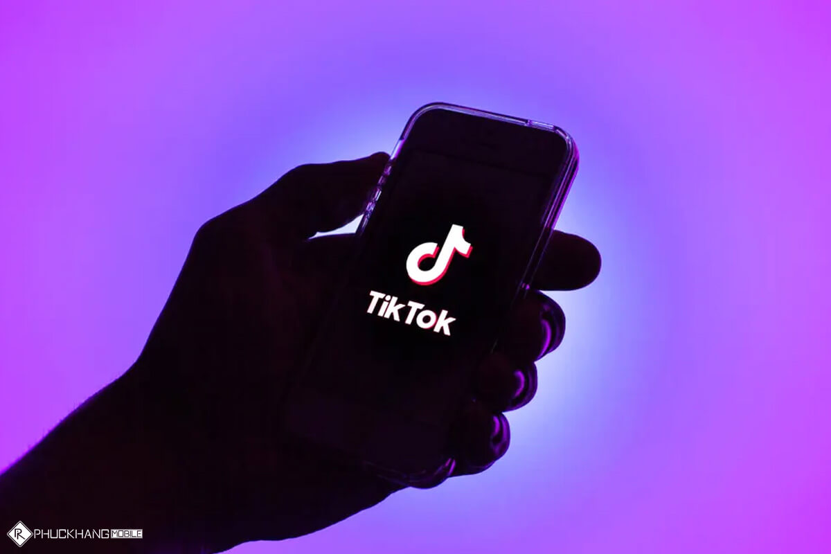 phuckhangmobile's tweet photo. 📱 Dùng #TikTok mà bị người lạ nhắn tin hoài?

Chỉ cần 1 cài đặt nhỏ là có thể:
✔️ Chặn tin nhắn người lạ
✔️ Tránh spam
✔️ Bảo vệ quyền riêng tư
Rất nhiều người chưa biết mẹo này 👇
🔗 Xem cách làm tại đây: https://t.co/r4YDbfSDed https://t.co/CIAbbJ1L3l