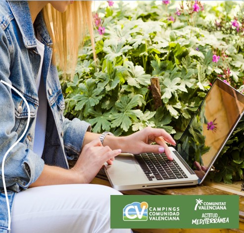 Nómadas digitales: el camping como oficina alternativa 👉 Teletrabajar en un camping no significa estar permanentemente de vacaciones, pero puede transformar la forma de vivir tu día a día.
Artículo blog: campingscomunidadvalenciana.es/destinos-para-…