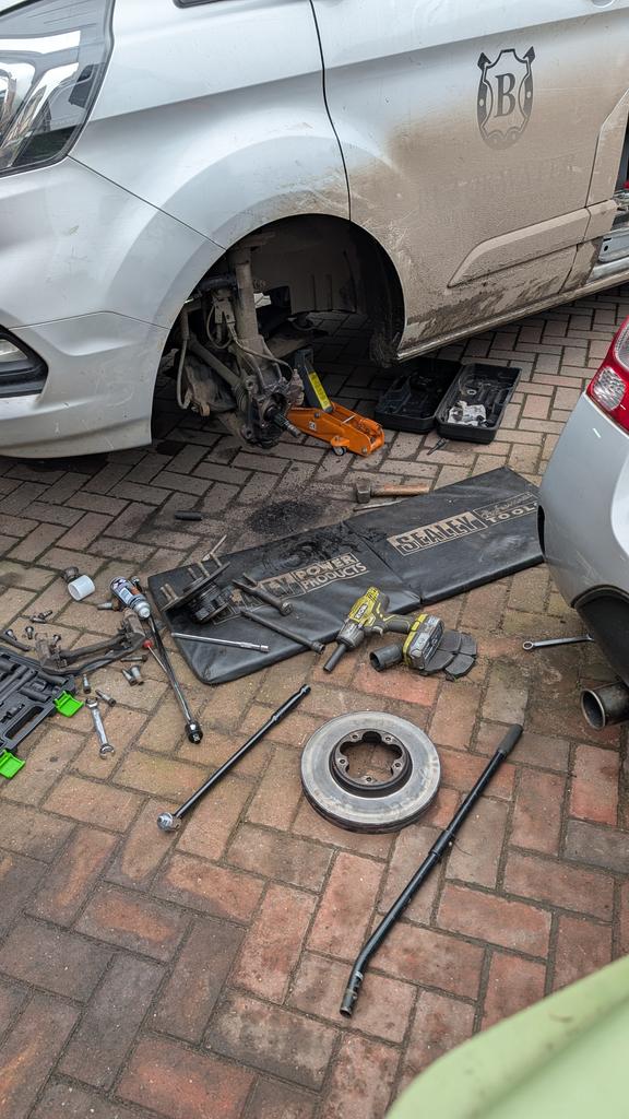 John Crewe tweet media