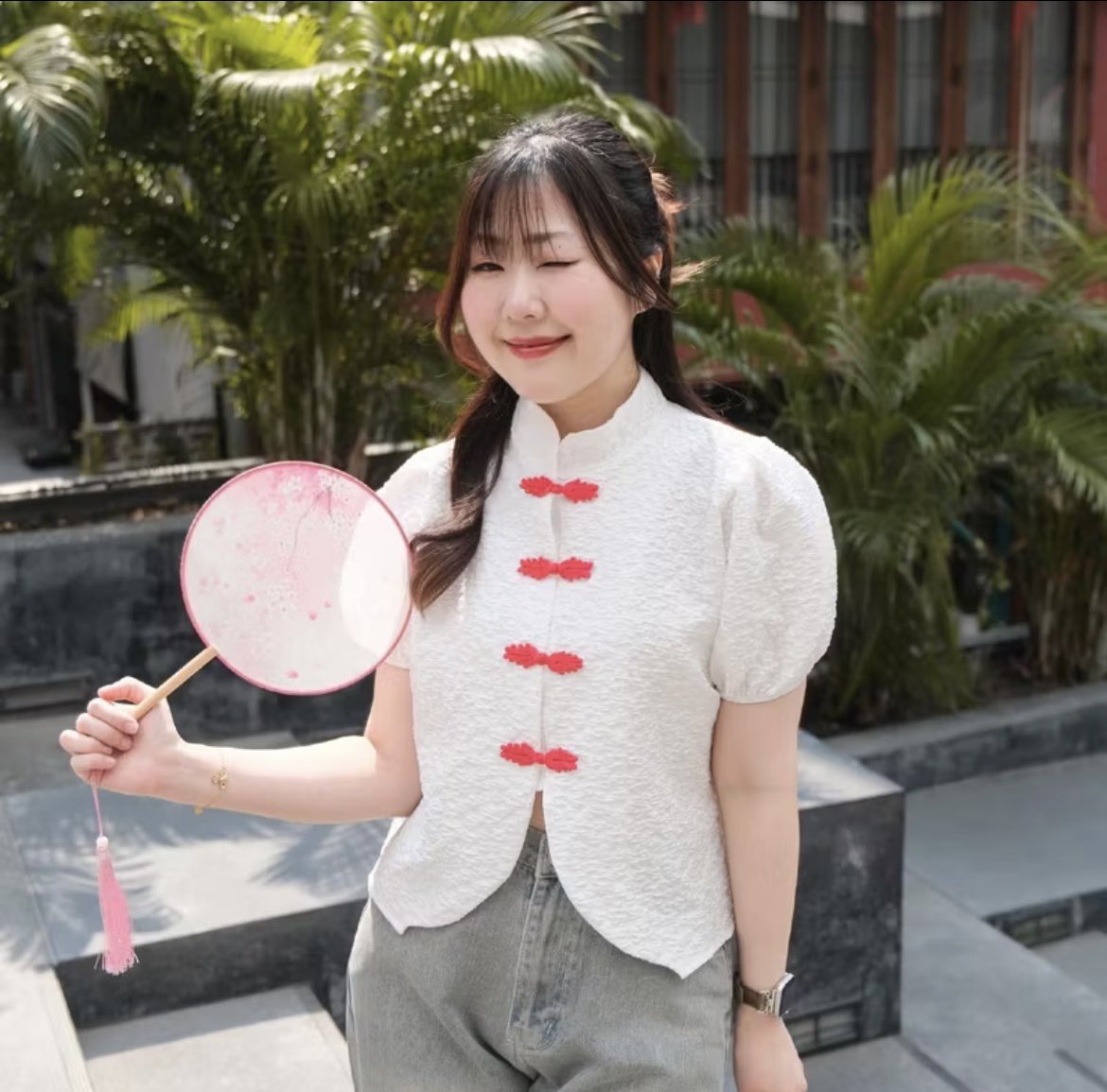 30junens's tweet photo. ส่งต่อเสื้อกี่เพ้า รุ่นดอกเหมย สีขาวกระดุมแดง
🪭🧧https://t.co/M3QWjuVt8u  
❤️ สภาพดี ใหม่มากกก ใส่แค่ครั้งเดียว
❤️ 249 - รวมส่ง 
ขอดูรูปเพิ่มเติมได้ค่ะ 
#ส่งต่อเสื้อผ้า #เสื้อผ้ามือสอง #ส่งต่อของใช้ #ส่งต่อเสื้อยืด #ส่งต่อเสื้อมือหนึ่ง #เสื้อผ้ามือสองสภาพดี https://t.co/KMeWivVk3T
