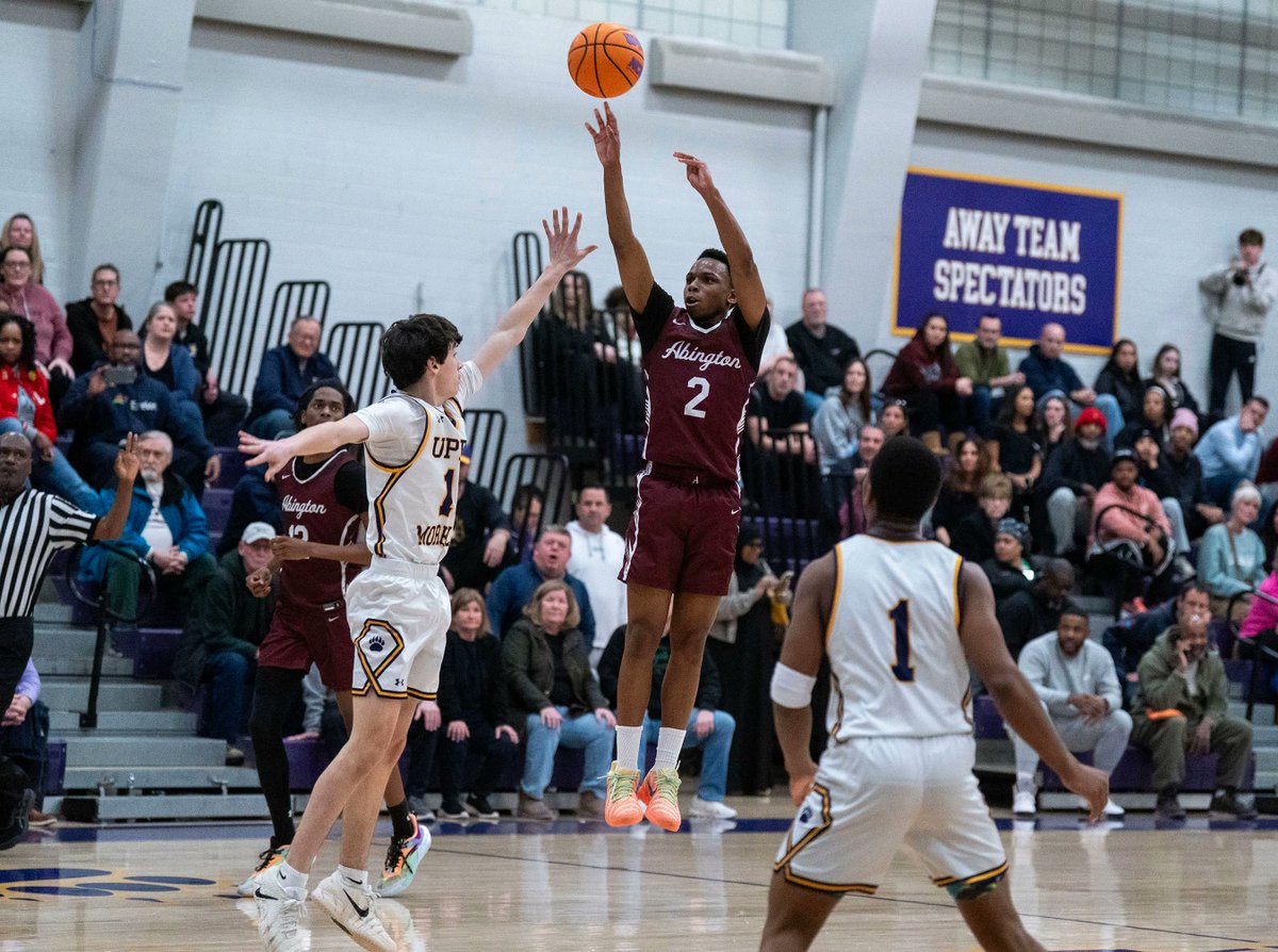 Tom Moore tweet media