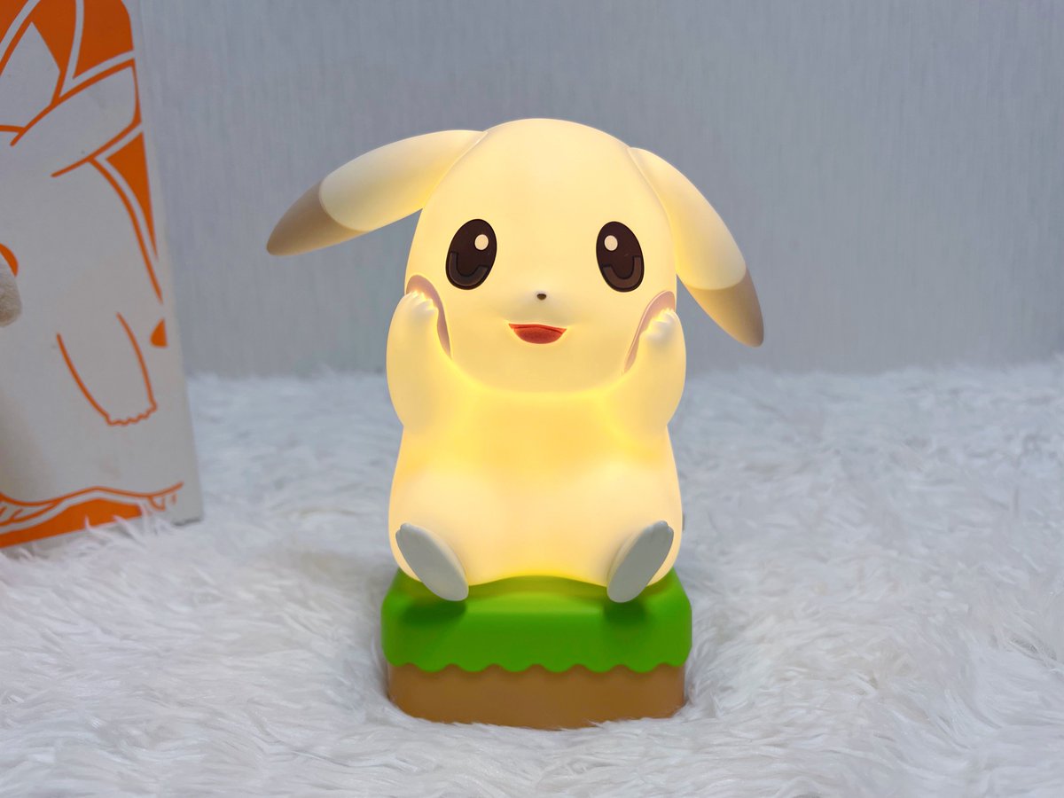 ポケモン ぽこあピカチュウ LEDライト 30周年 うすちゅう LED ✓ LEDライト ぽこ あ ポケモン ピカチュウ（うすいろ） 4,950円