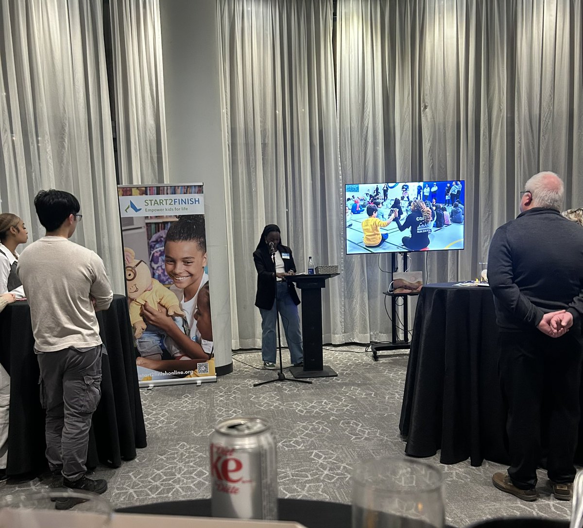 Ms_Kubito's tweet photo. Programs like Running & Reading remind us it truly takes a village. @S2Fonline Merci. Honoured to share our work & on be the #ThePowerOfUs panel at the #Start2Finish Summit.Supporting children through #literacy physical activity & mentorship changes lives:
https://t.co/eqCHo5tK6H https://t.co/v0y5cTzlqh