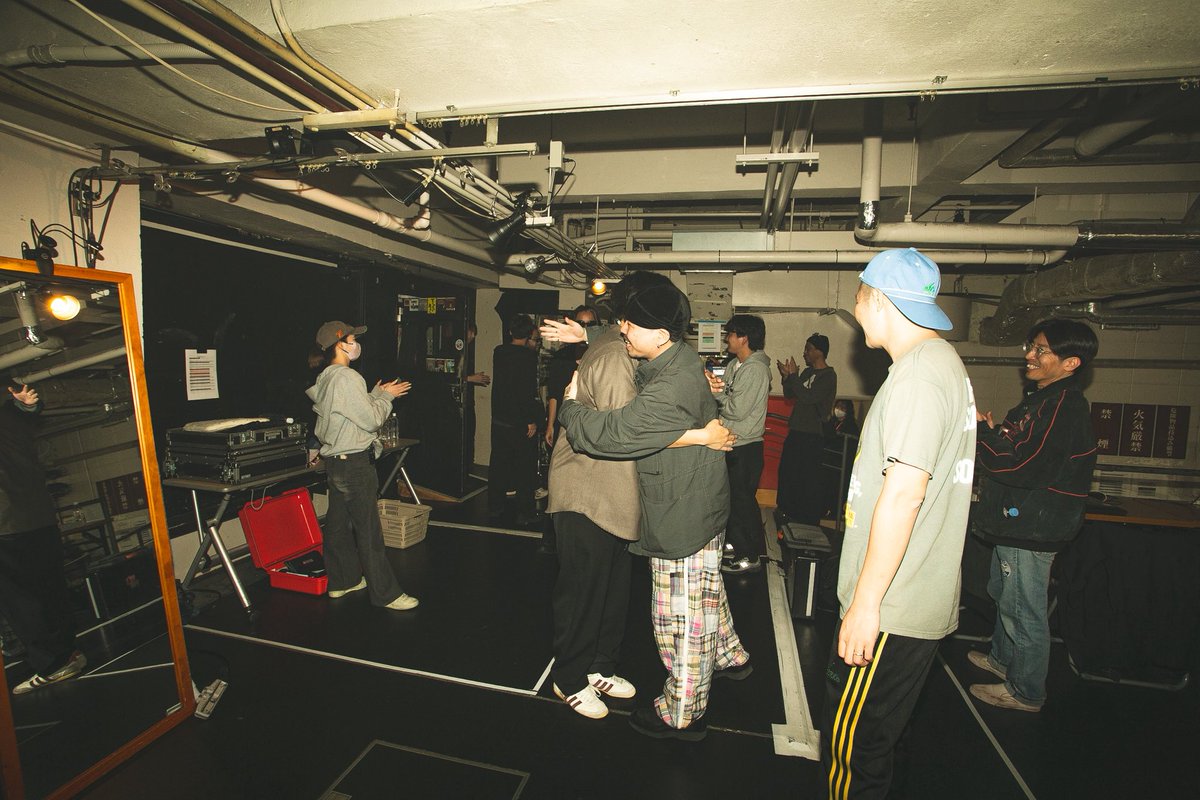 昨日はSTUTS 90 Degrees Tour名古屋公演atダイアモンドホール、有難うございました！
Campanellaさん、Yo-Sea君、Kohjiya君、KMCさんが来て下さいました。
地元でのワンマンで色々あって思いが溢れてしまいましたが、バンドとゲストの皆とお客さんのあたたかさに救われました。