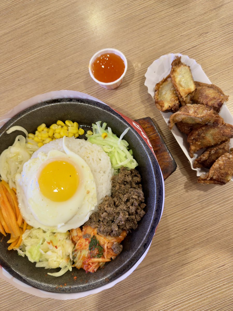 Rej_est's tweet photo. 🍛 https://t.co/VkzHx8W2Q1