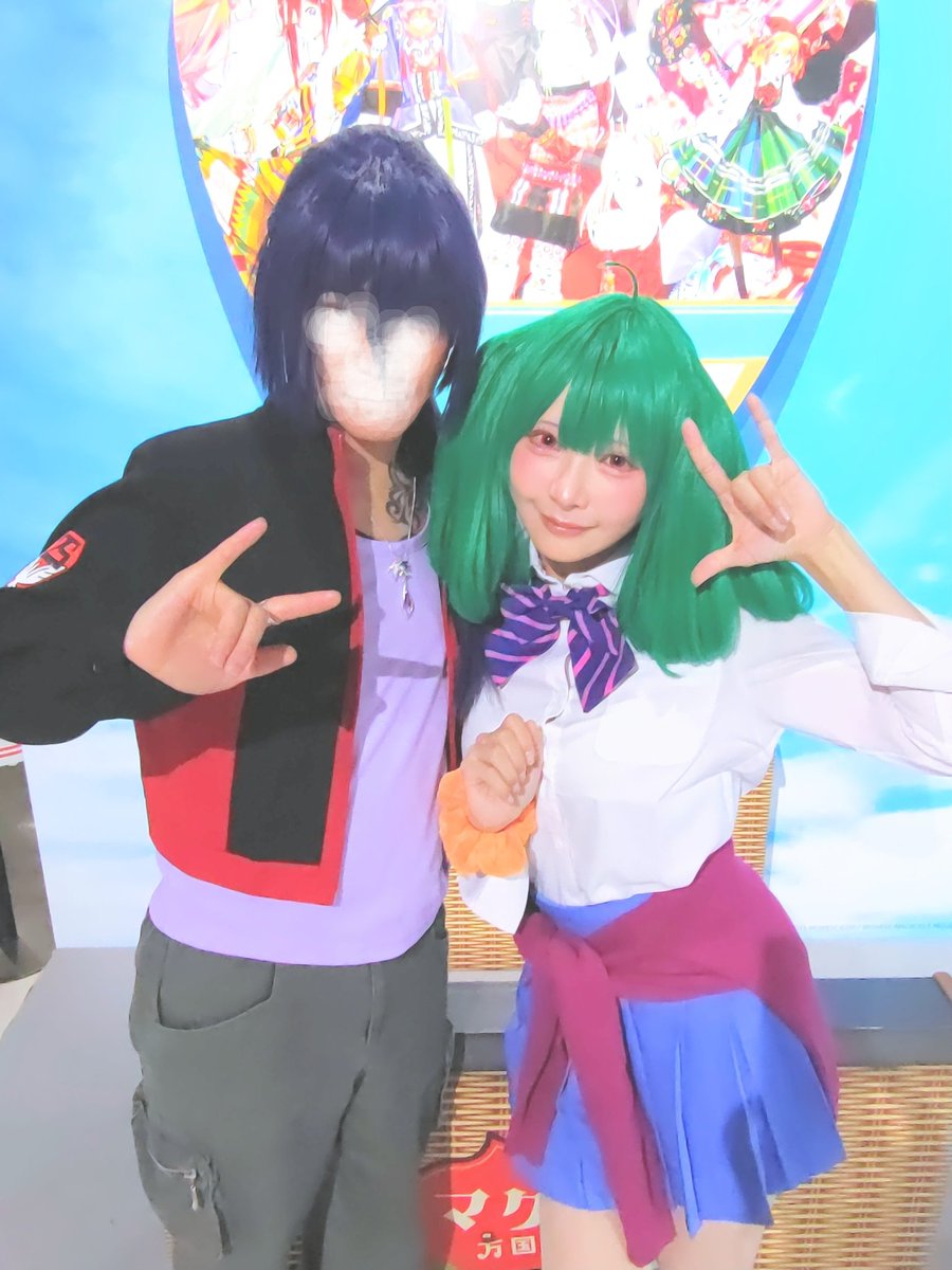 昨日のお写真！！
公式ランカとのツーショ💚💙
とっっても優しくてマクロス好きなの伝わるし、まぢ超時空シンデレラ💚✨みんな応援しちゃうのわかりゅ
まつみちゃんに撮ってもらったよありがと🐰🩷✨無加工でこのガチきゃわわお届け
ちかごろヤバ🩷→💚になっちゃいそ
<a href="/kipi_84/">kipi</a> 
#マクロス万博